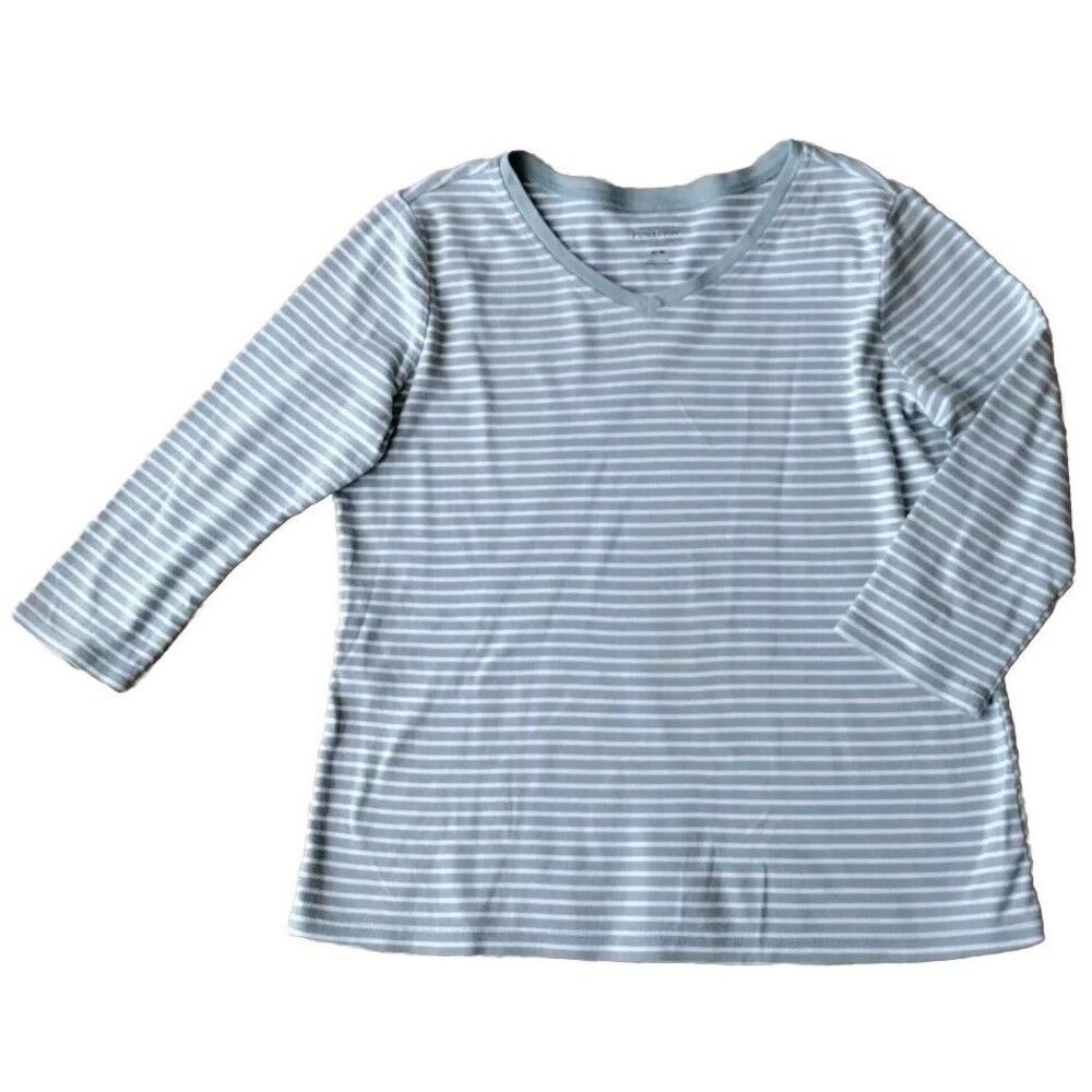 Pendleton Tee Women Medium Light Green‎ White Striped 3/4 Sleeve Shirt V-Neck